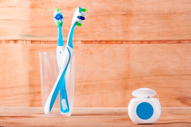 Escovação e Fio Dental: combinação perfeita para a higiene diária